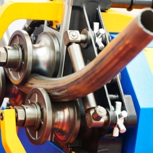 three groups of black rubber o rings
